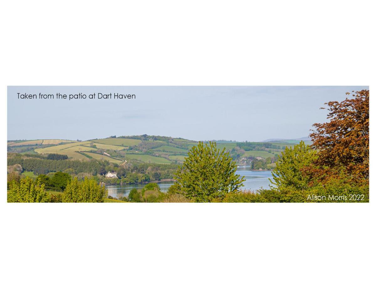 Dart Haven - Cheerful Holiday Bungalow In Galmpton Extérieur photo