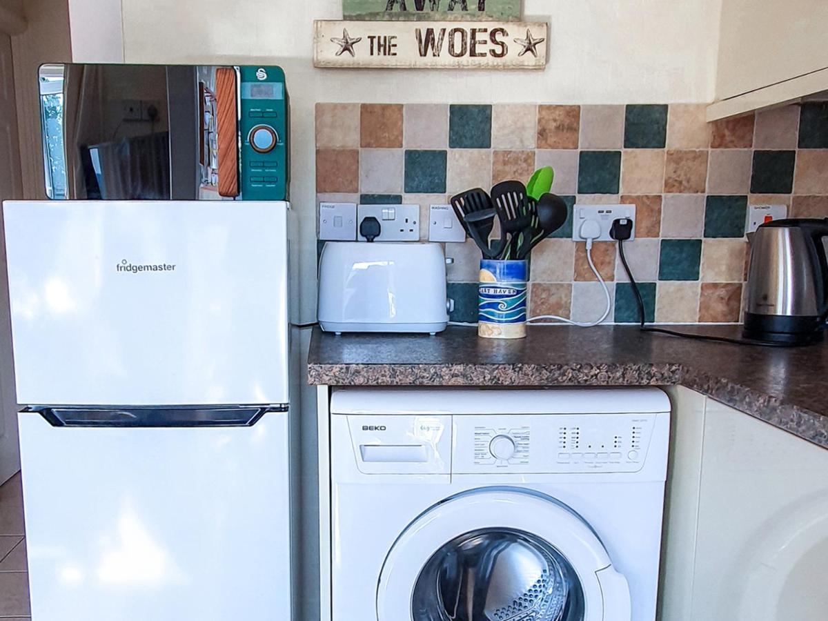 Dart Haven - Cheerful Holiday Bungalow In Galmpton Extérieur photo